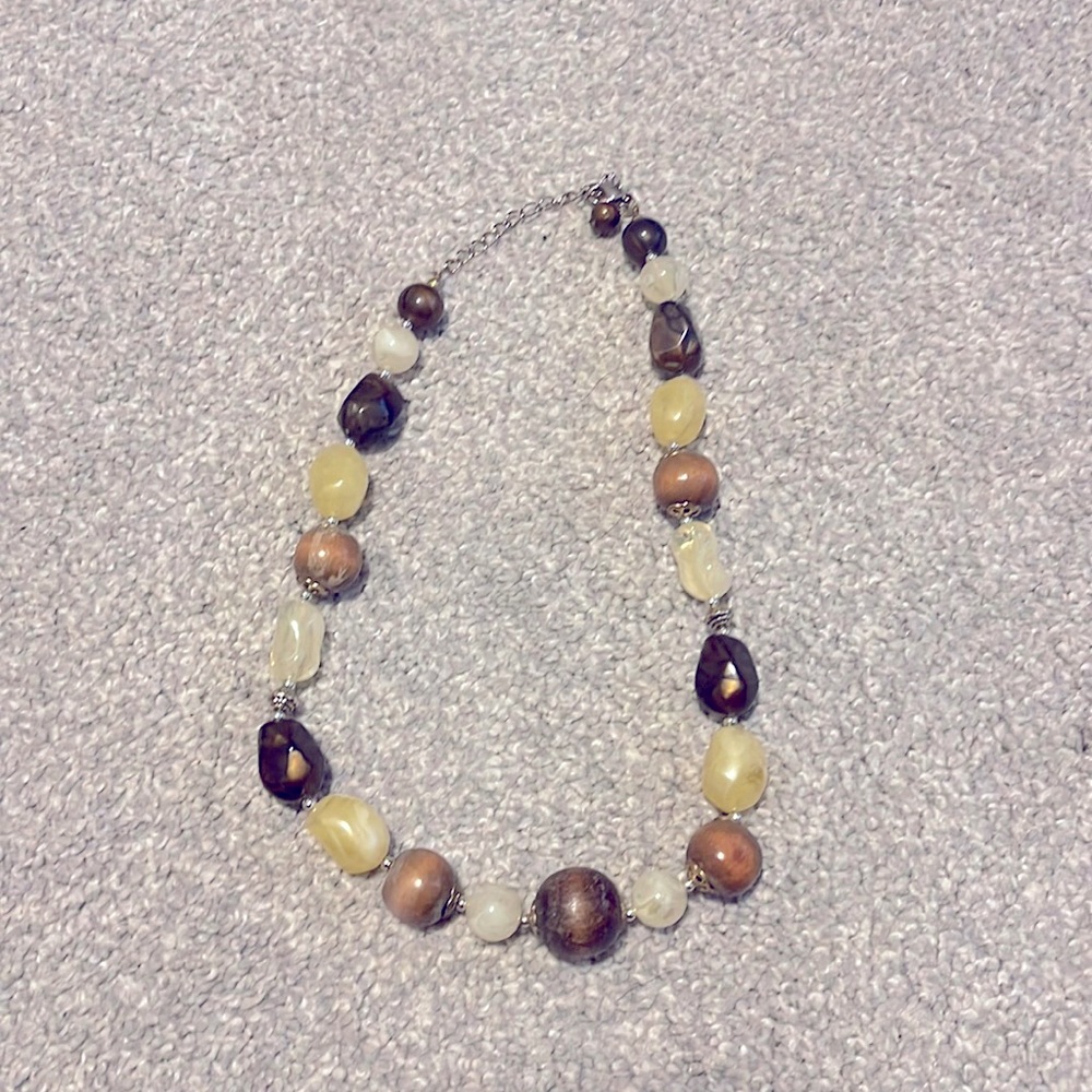 Multi color stones necklace